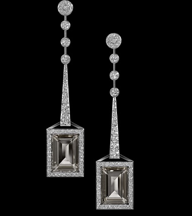 Earrings from the fine jewelry collection by Atelier Swarovski.
