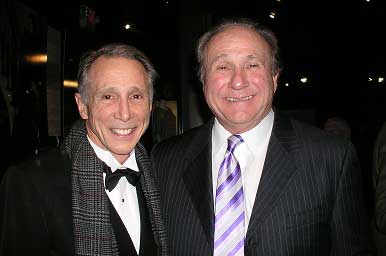 Actor Johnny Crawford & Mike Reagan turned up to honor Loretta (photo : M.Hall)