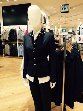 INES_Uniqlo_Navy_Jacket