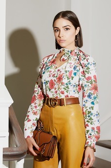 Olivia Culpo x Le Tote Tie Neck floral blouse